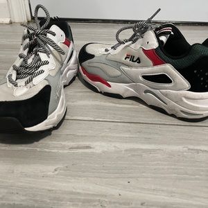 Fila Sneakers